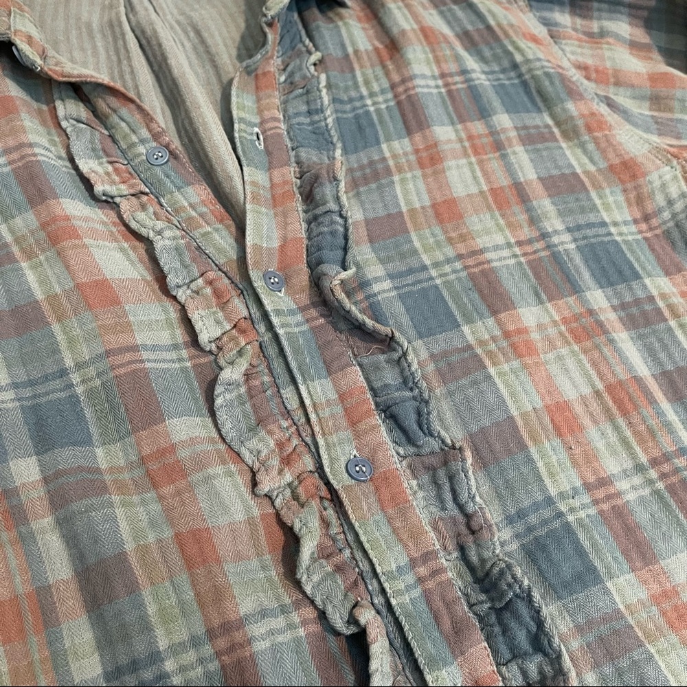 Free People Ruffle Button Up - Picture 2 of 3